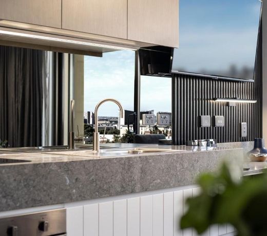 Majestic M Suites