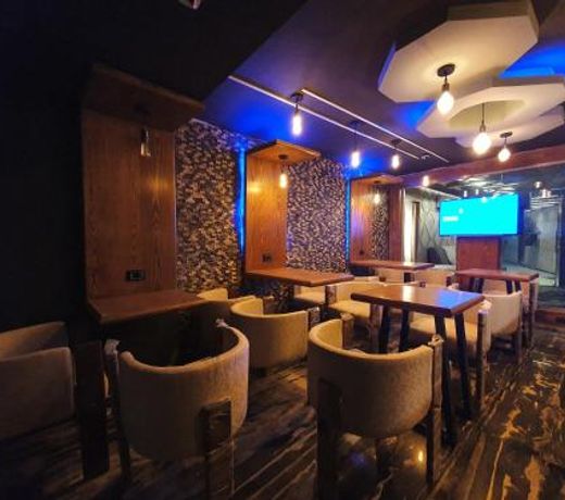 Oxford Hotel & Restaurant