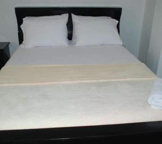 Hotel Coastalbay 2 & Golf Cart Rental