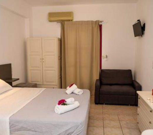 La FLEUR apartments