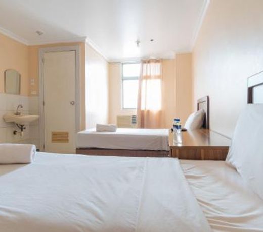 Dechmark Hotel