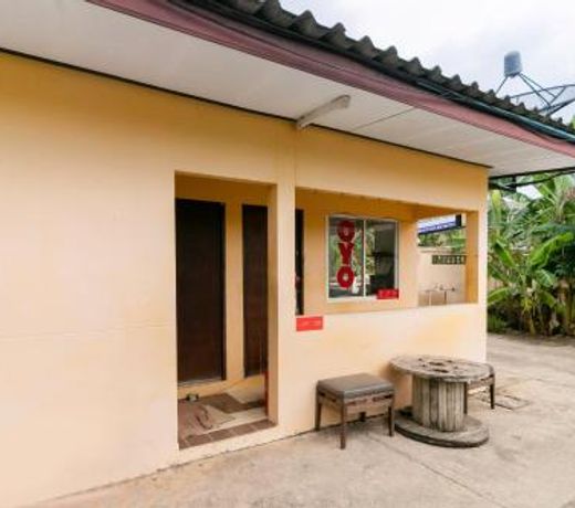 OYO 75392 Phachuen Resort
