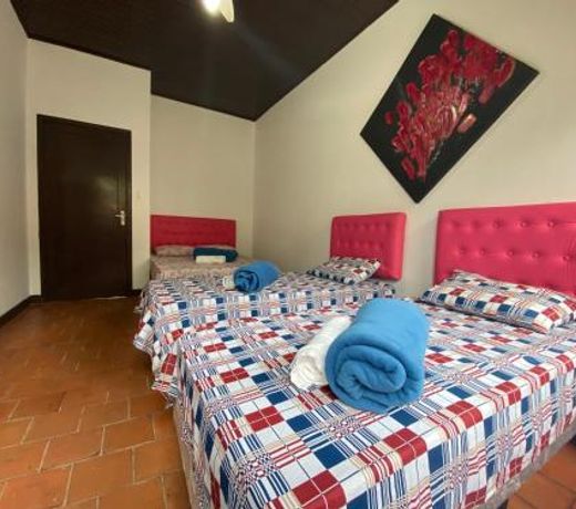 Mare Blu - Pousada Hostel