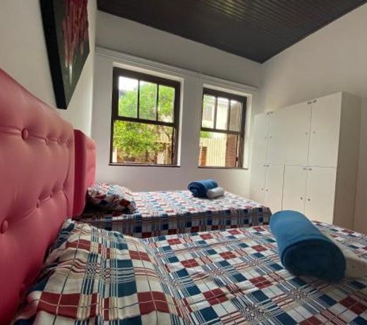 Mare Blu - Pousada Hostel