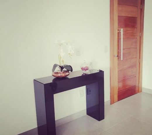 Apto. 3 dorm. entre Praia da Cal e Lagoa Violão