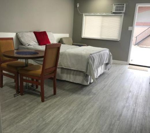 Riverside Motel