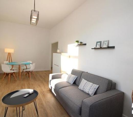 Appartement La Bourboule, 2 pièces, 4 personnes - FR-1-608-159