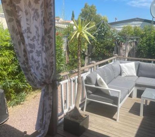 Magic Mobile Montourey, 3 chambres, 2 salles de bain, piscine disponible sur place