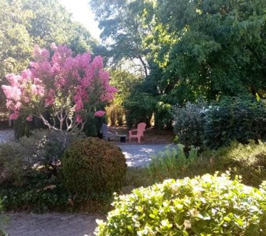 l'Eden naturiste écureuil