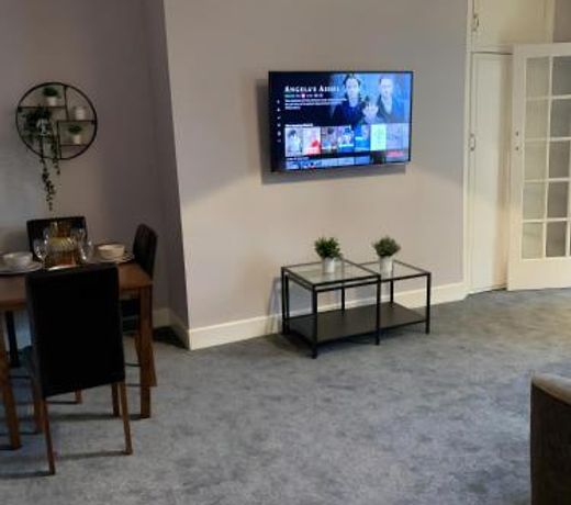 Heaton Beautiful 3 Bed Newly Refurbished Sleeps 6