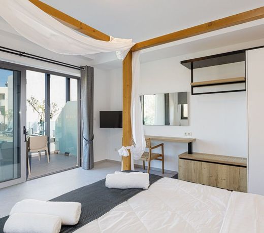 Eleven Boutique Suites