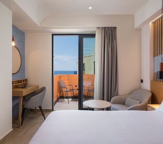 Hyperion City Hotel & Spa