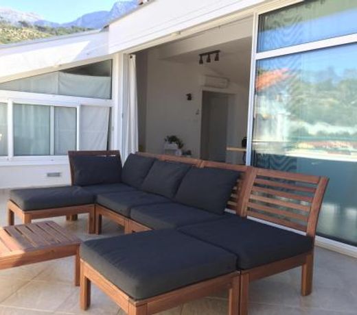 Apartments Leut