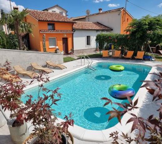 Luanas rooms with istrian touch