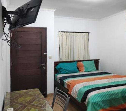 OYO 90274 Odah Guest House