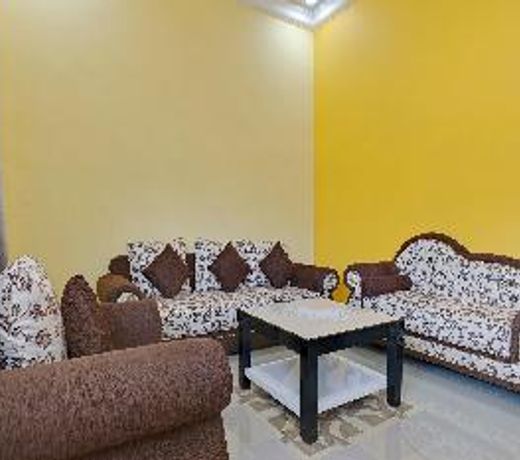OYO 90242 Villa & Guest House Panput