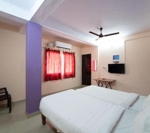 SRIVARI Premium Homestays