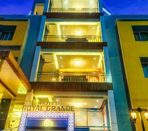 HOTEL ROYAL GRANDE