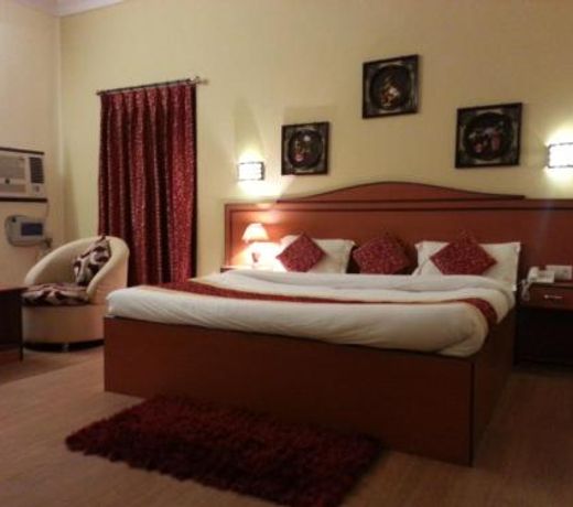 HOTEL VARUNA