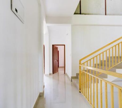 OYO Home 78576 Serenity Villa Studio