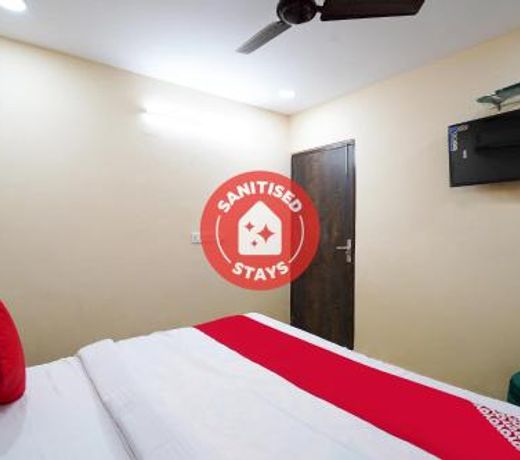 OYO Flagship 78737 Singh Empire Inn