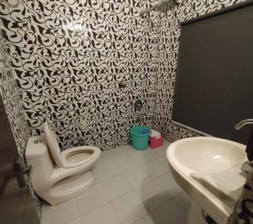 Atithi Hotel, Mall Road
