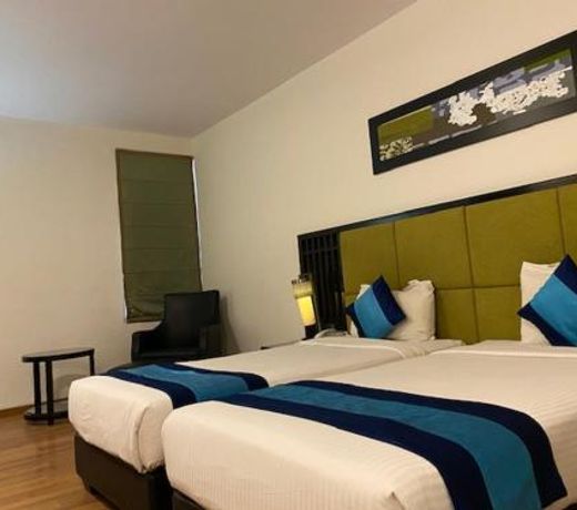 Ebony Boutique Hotel