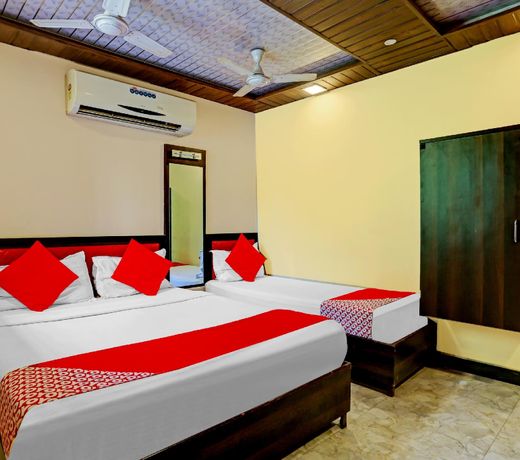 OYO 78329 Hotel Grand Palace Inn