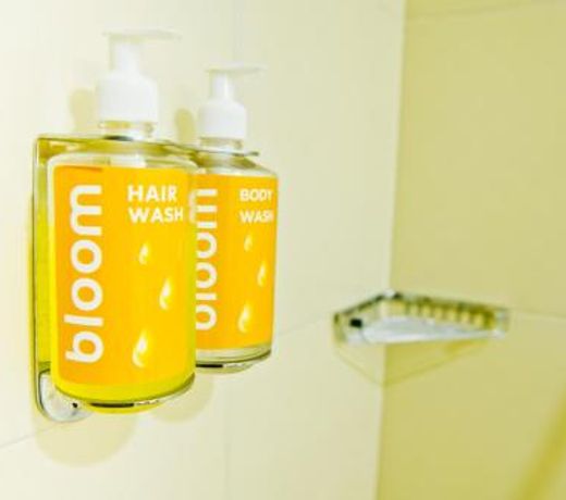 Bloom Hotel - Juhu
