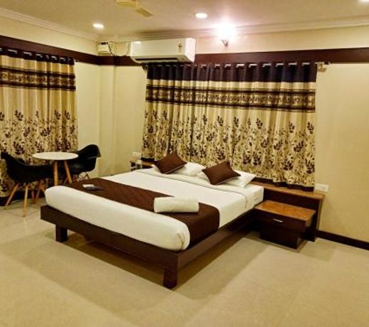 Royal Suites