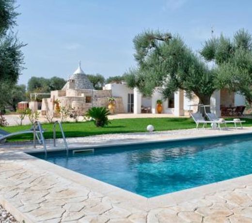 Trullo Sunrise - trullo con piscina Privata