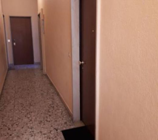 Simple & Comfortable apartment vicino POLICLINICO