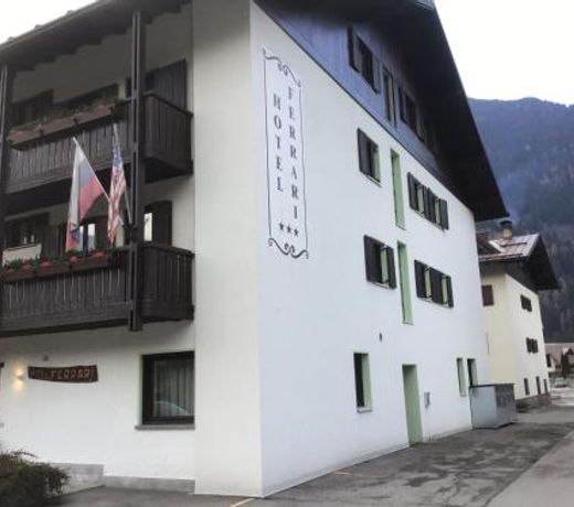 HOTEL FERRARI