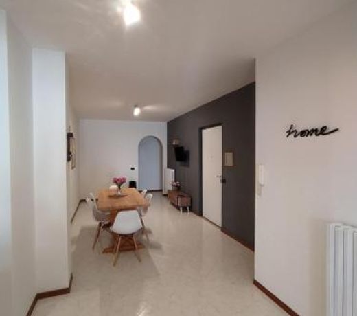 De Dominici's House