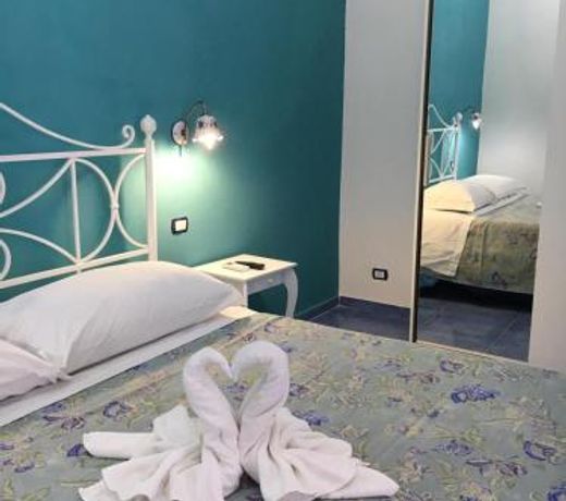 CETARA ROOM
