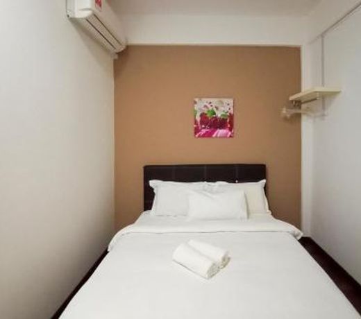 OYO 90260 Natol Homestay London