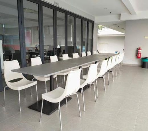 8500SF Roof Top Stay With Private Infinity Pool & Gym Located In Cyberjaya