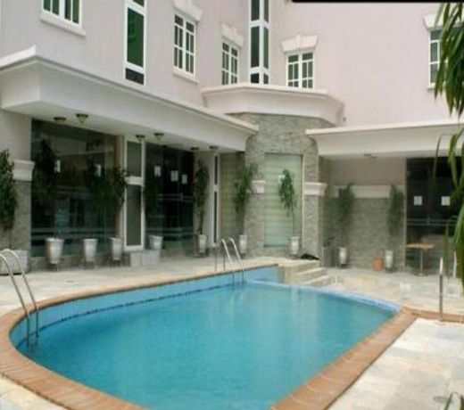 XcelOriental Hotel&Suites