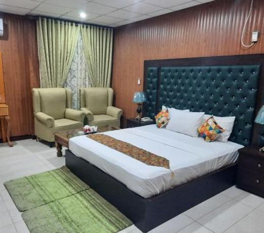 Royal Motel Executive