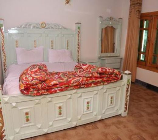 Hassan Hotel Thandani