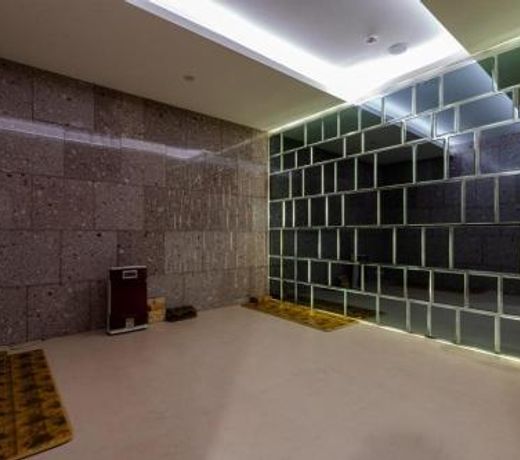 PARADISE Resort Hotel