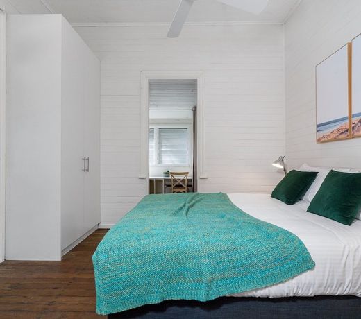 Cove Quarters