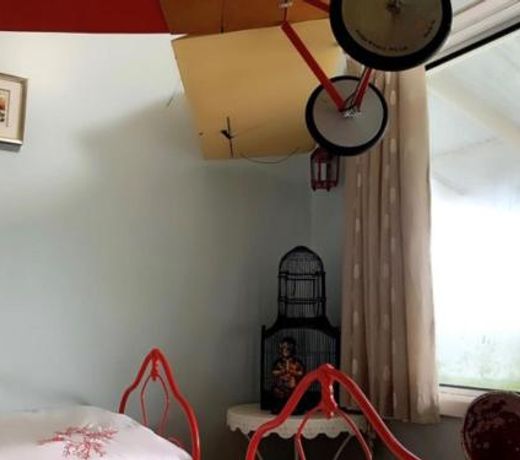 Pomegranite Beach House