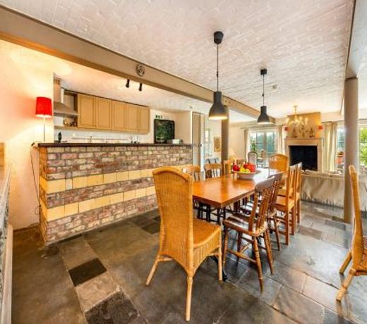 Magnificent Holiday Home in Sint Martens Voeren with Garden