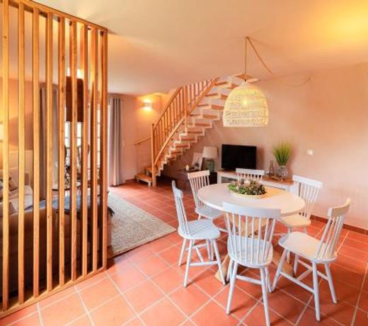 Feriendorf Rugana - Komfortplus Appartement mit 2 Schlafzimmern und Terrasse A28