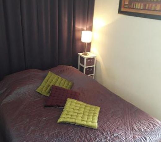 French Riviera 1 bedroom on the beach facing Cannes