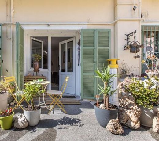 ,,La ChaumiÃ¨re dâAzurâ