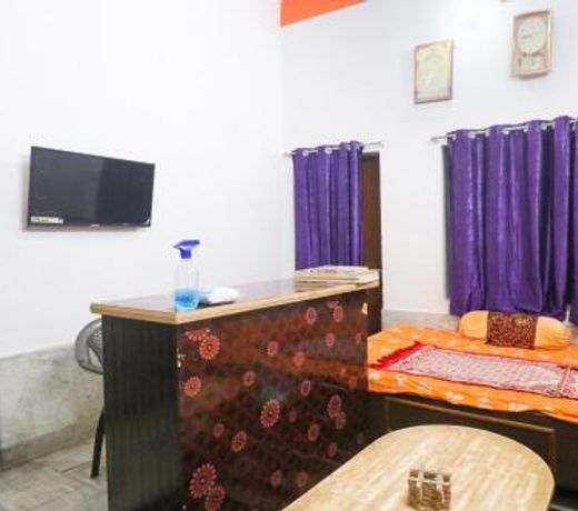 SPOT ON 78486 Ganga Usha Guest House