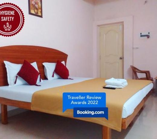 ROYAL GREEN AIRPORT TRANSIT ACCOMMODATION