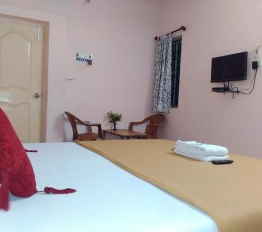 ROYAL GREEN AIRPORT TRANSIT ACCOMMODATION
